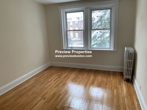 116 Washington St, Brighton