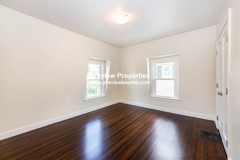 71 Orchard St, Malden