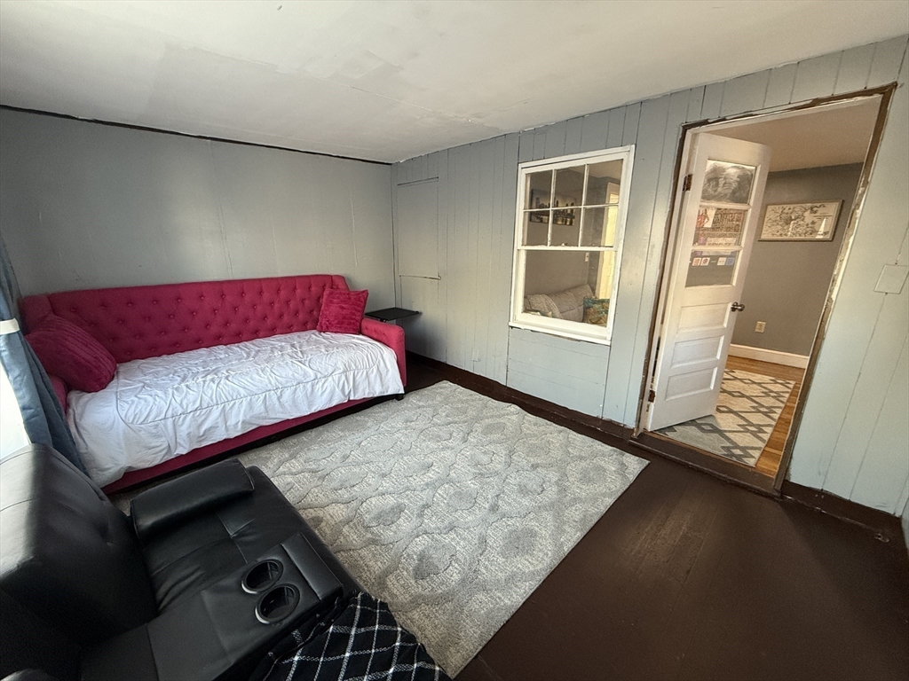 44 Woodlawn Ave ,, Everett