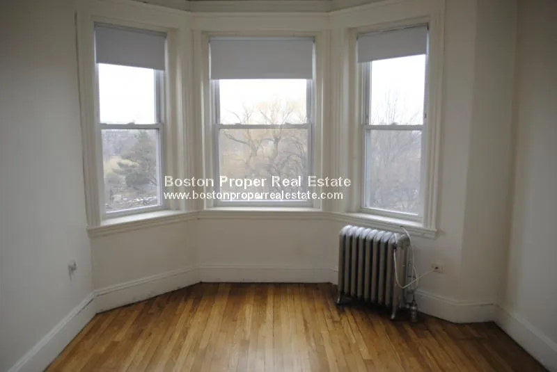 1191 Boylston St, Fenway