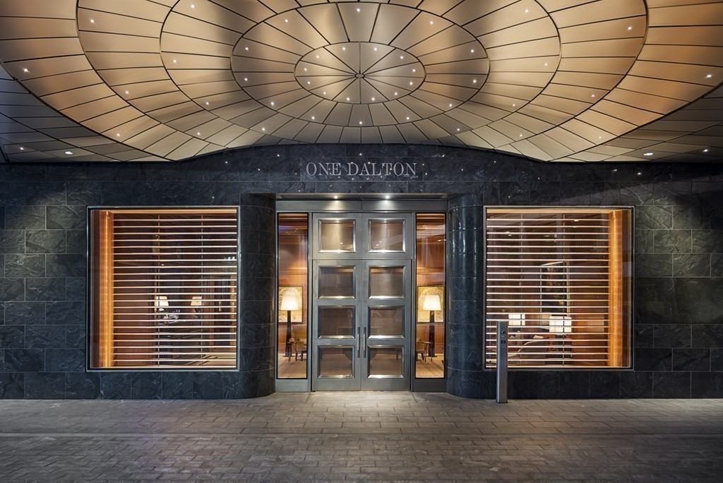 1 Dalton St, Back Bay