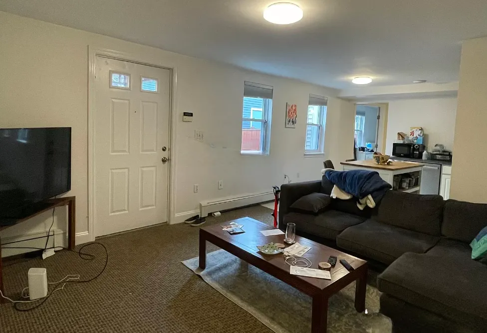 159 Auburn St, Cambridgeport