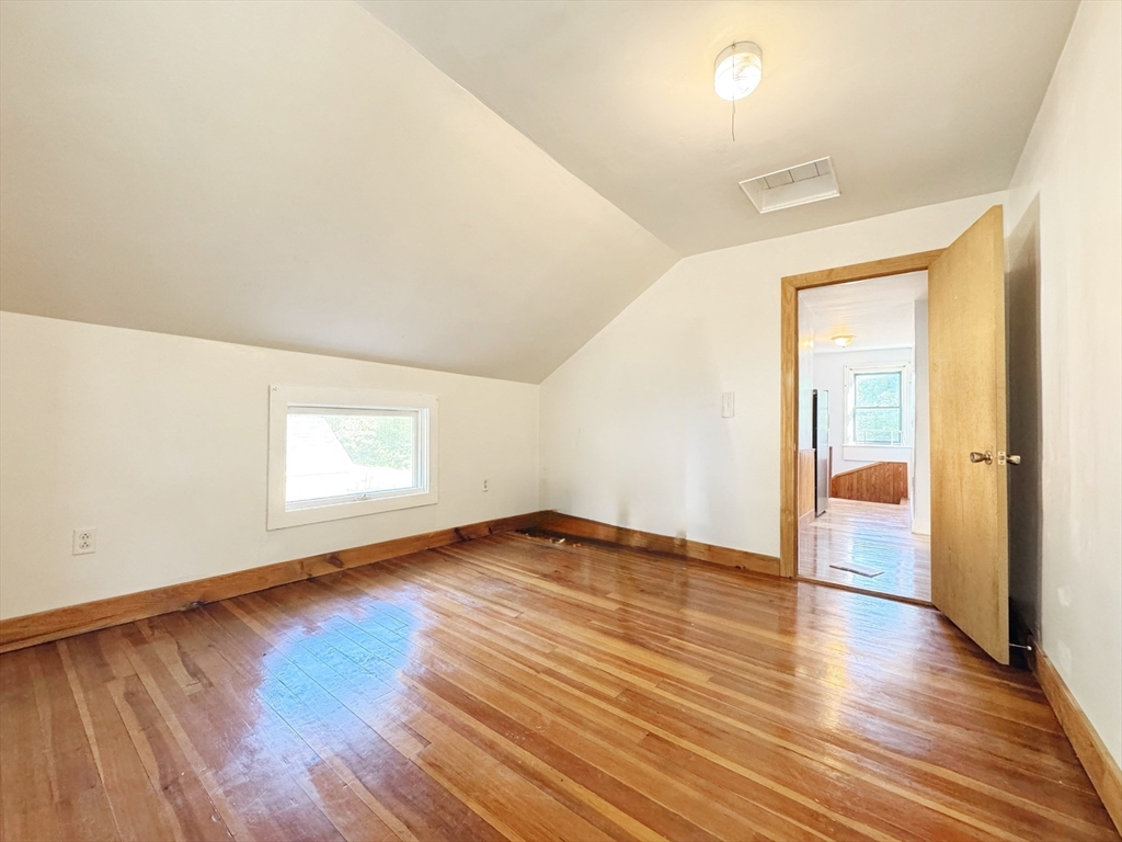 563 N Washington, North Attleboro