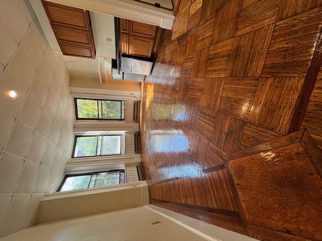 868 Beacon St, Fenway