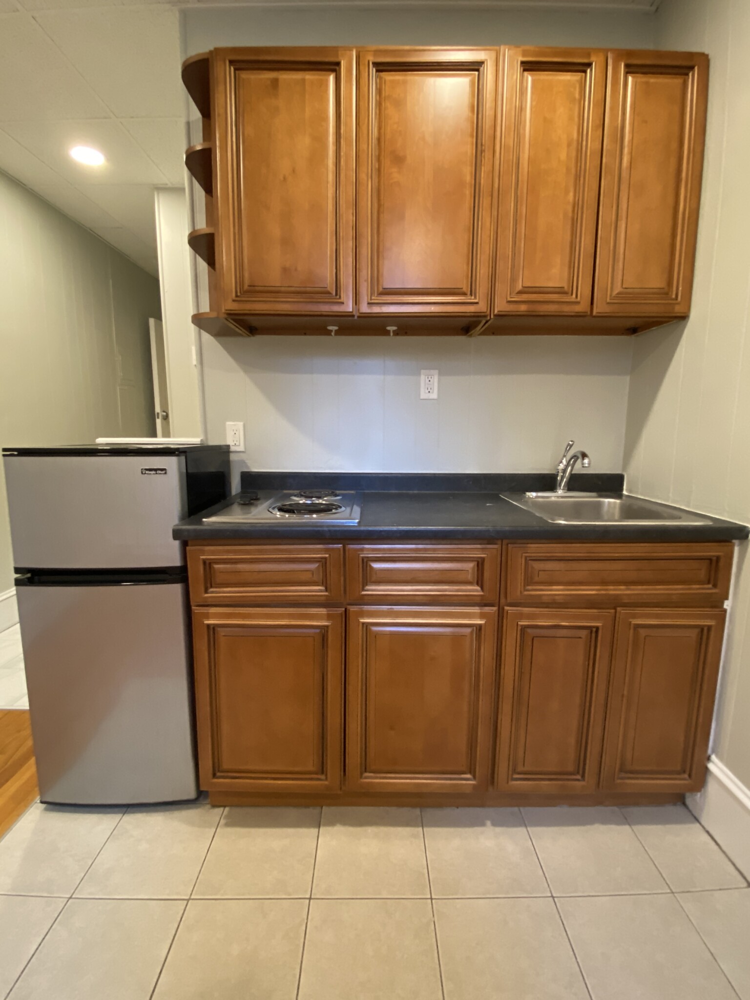 868 Beacon St, Fenway