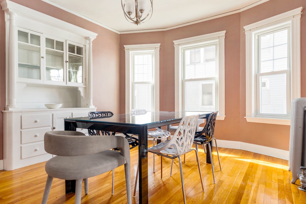 89 Grafton St, Arlington