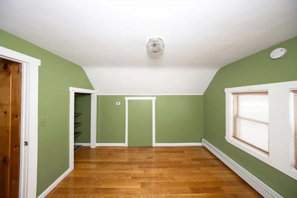 1025 Mechanic St, Leominster