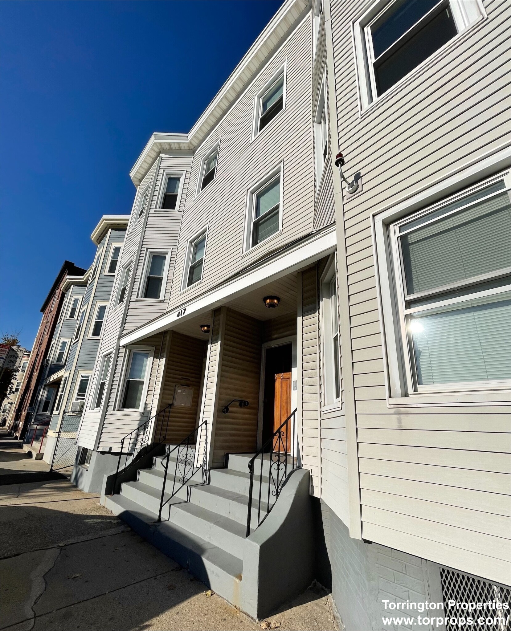 417 Cardinal Medeiros Ave, Wellington-Harrington