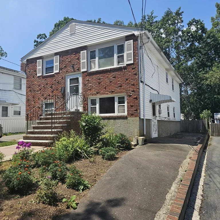 131 Itasca St, Mattapan