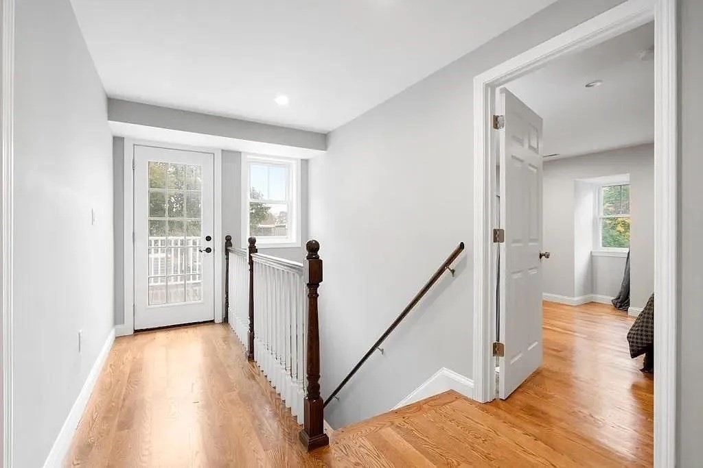 63 Perrin St, Roxbury