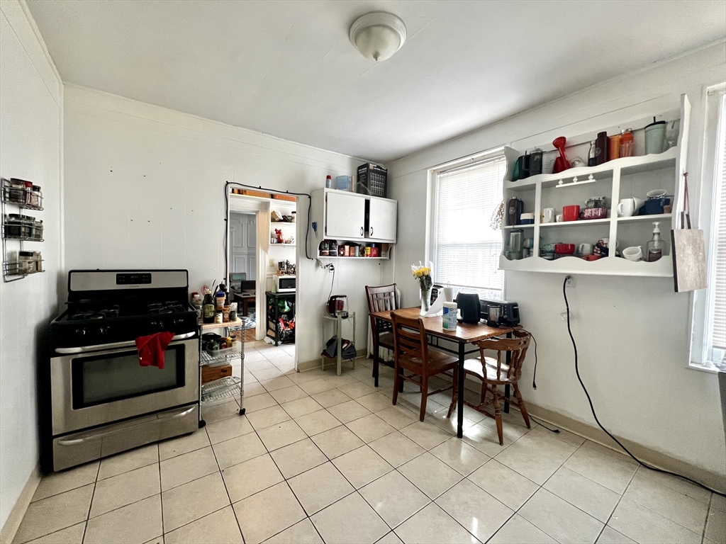 74 Babcock St, North Brookline