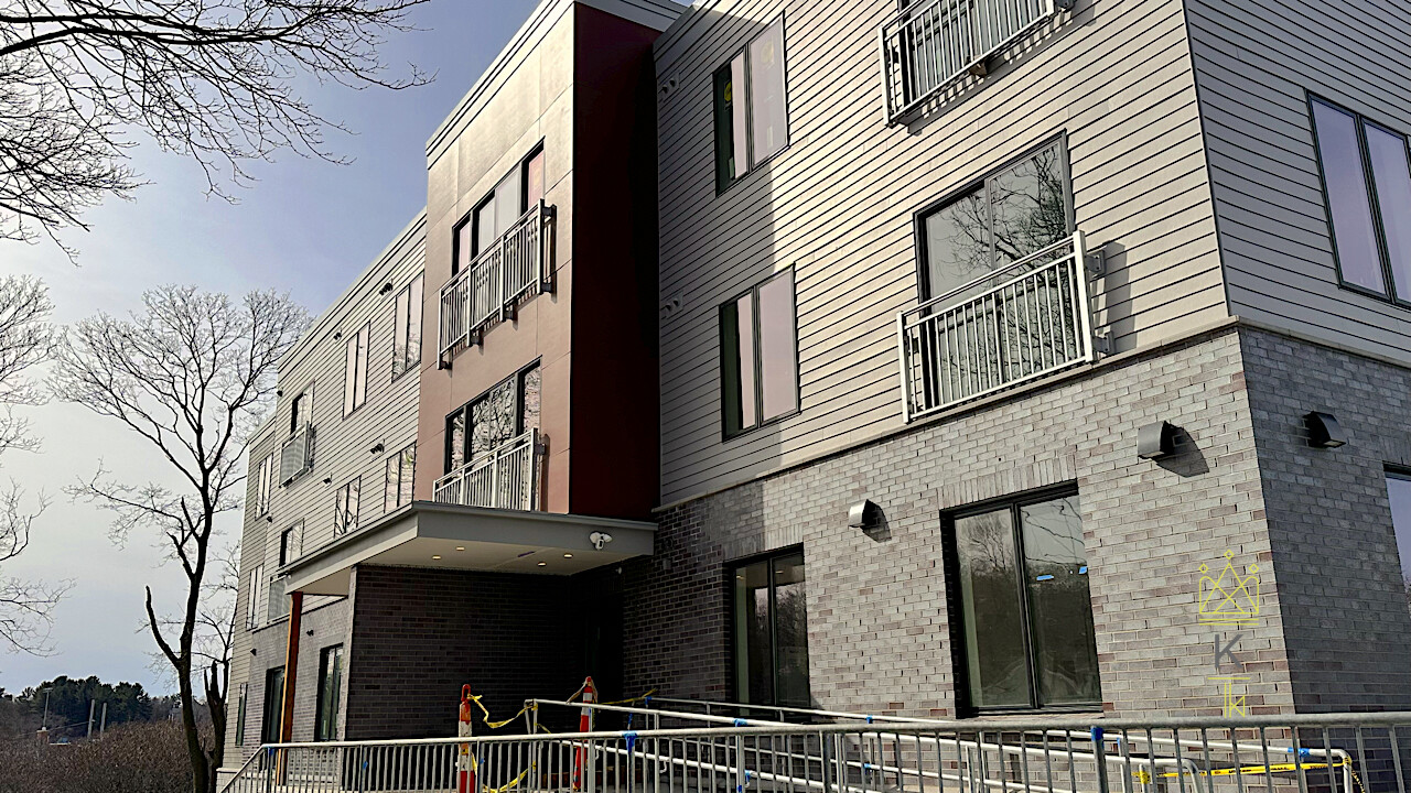 458 Washington St, Brighton