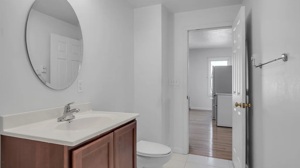 1442 Main St, Webster Square