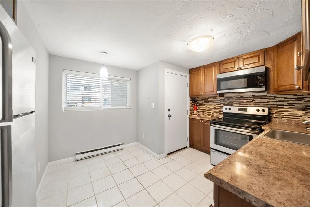 9 Tideview Path, Plymouth