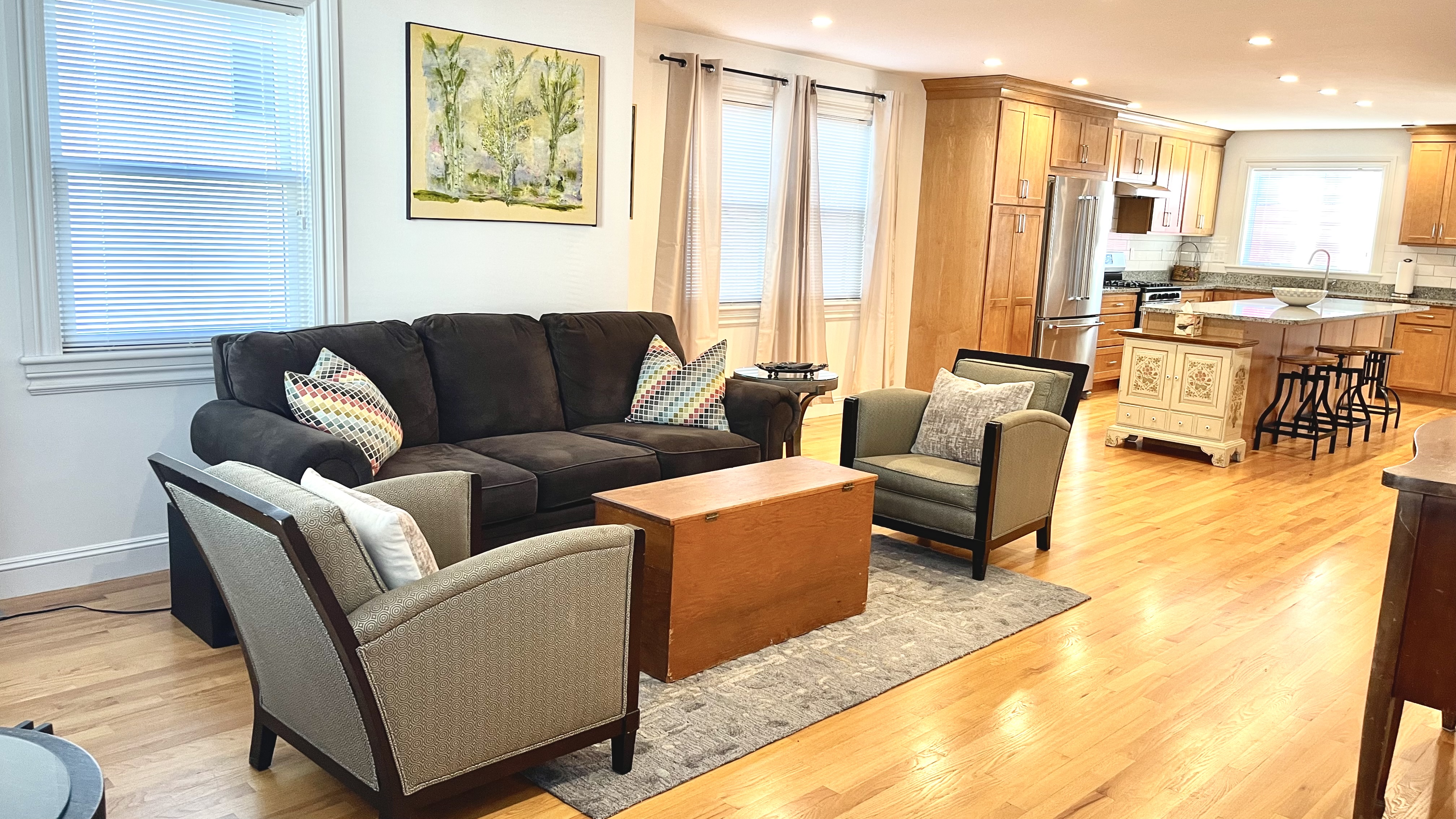 4 bed, 3.5 bath apartment for rent at 36 Horace St Unit 1, Union Square — photo 7 of 17