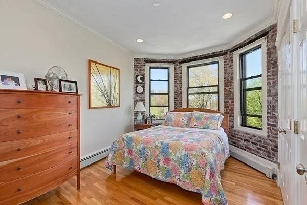 61 Park Dr, Fenway