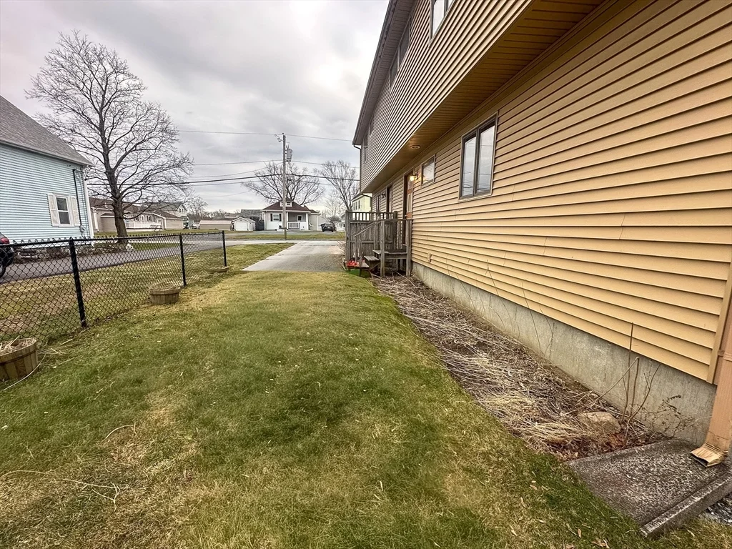 284 Washington St, Taunton