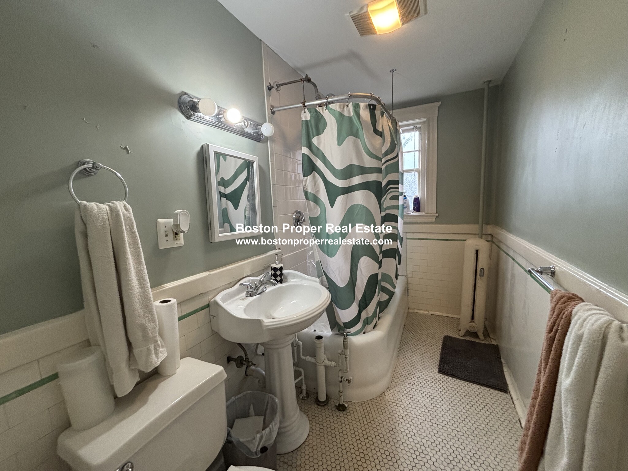 120 University Rd, Aspinwall Hill