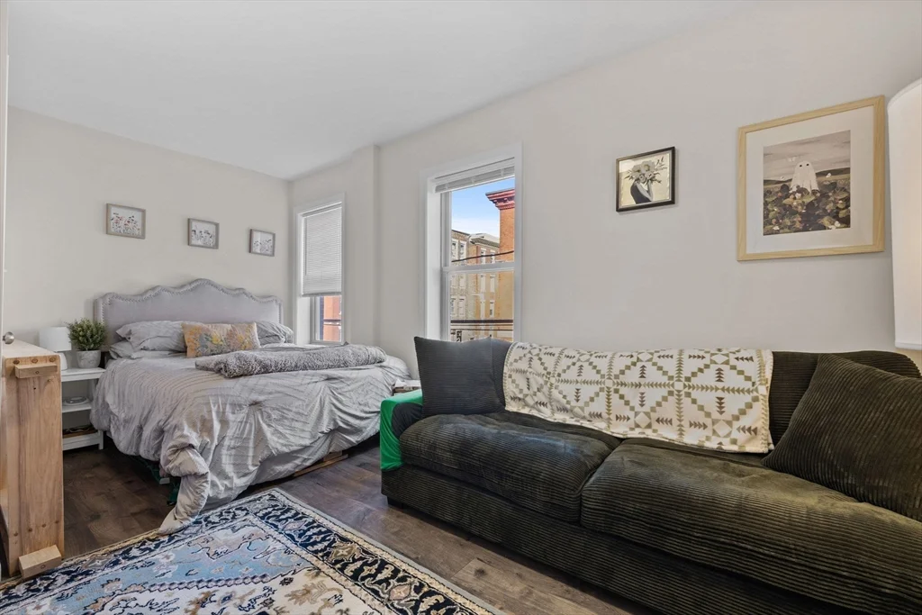 149 Cottage St, East Boston