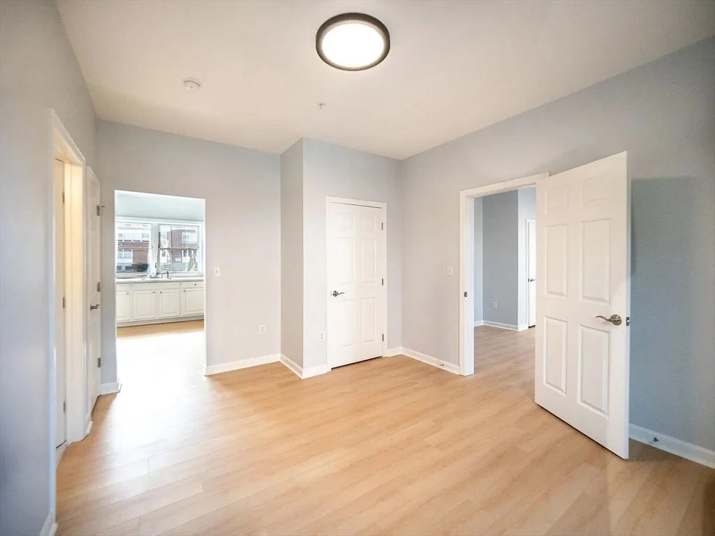 502 Somerville Ave, Ward Two