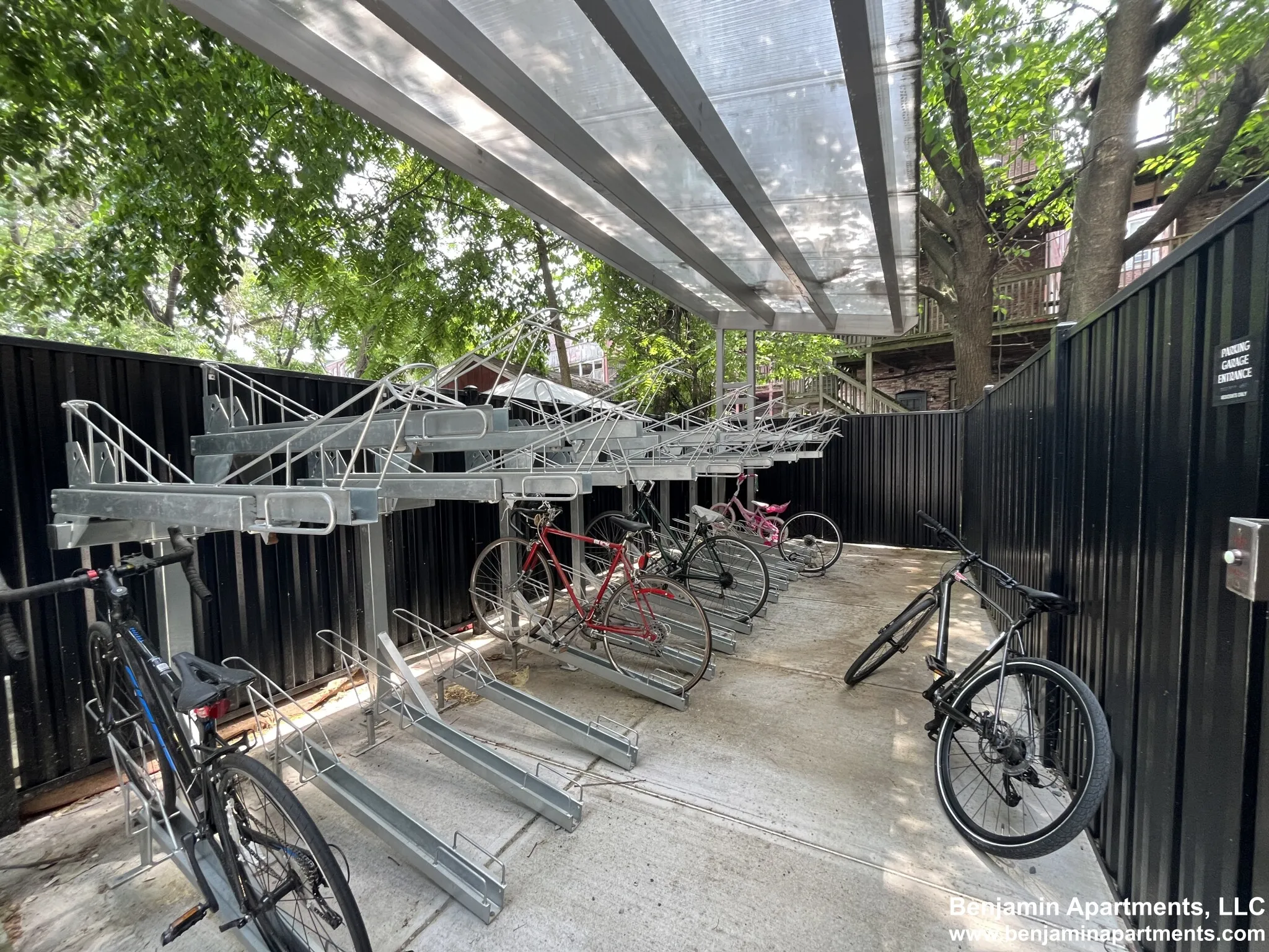 89 Brighton Ave, Allston