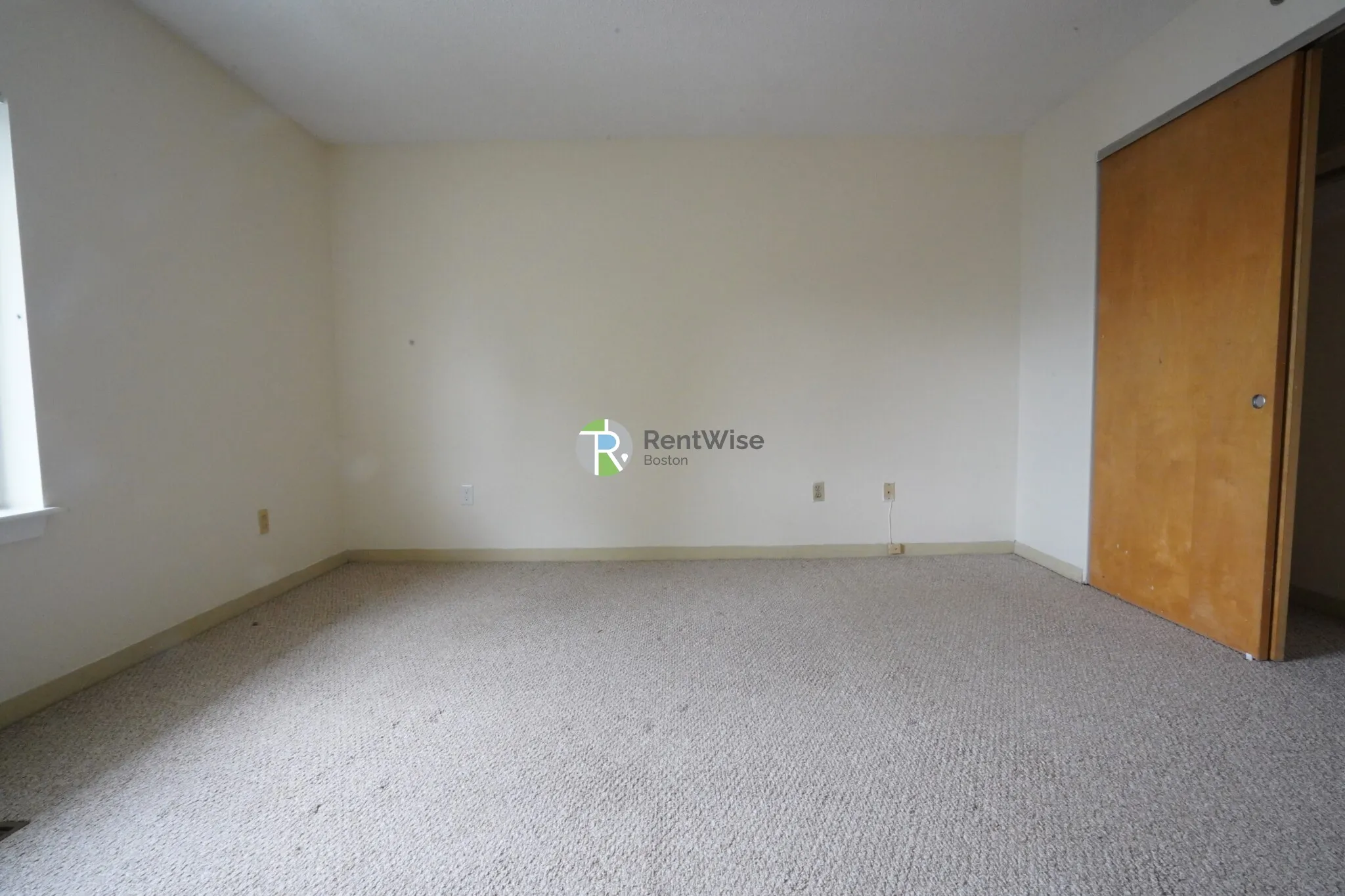 150 North Beacon St, Oak Square
