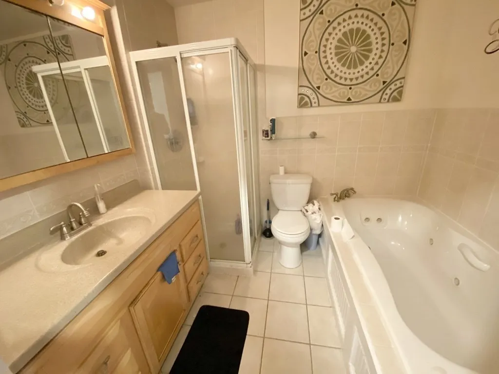 108 Buttonwood, Boston