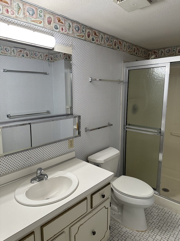 402 Paradise Rd, Swampscott