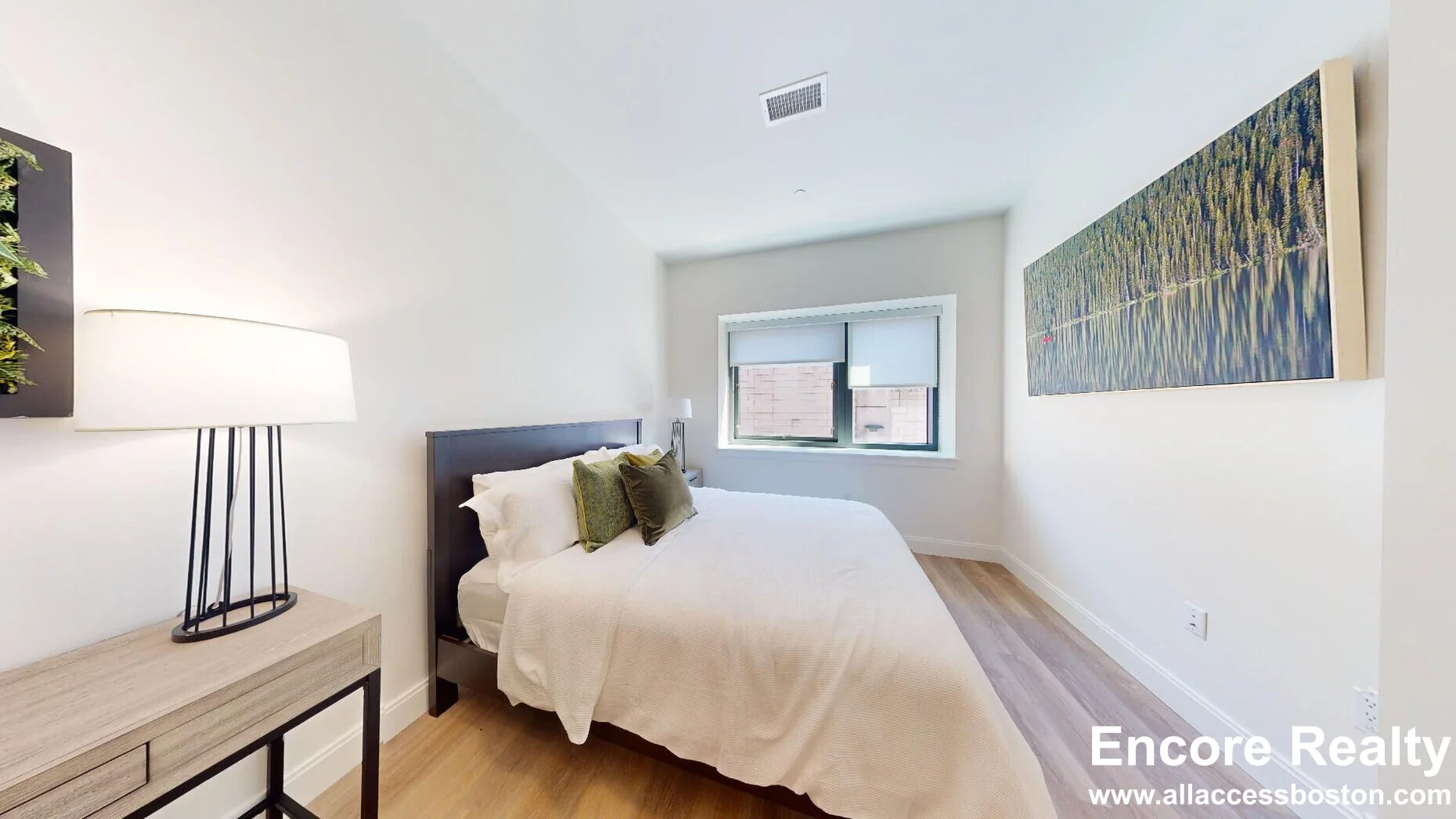 1079 Commonwealth Ave, Allston