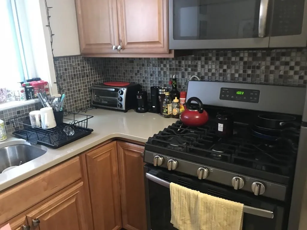 2012 Commonwealth Ave, Brighton