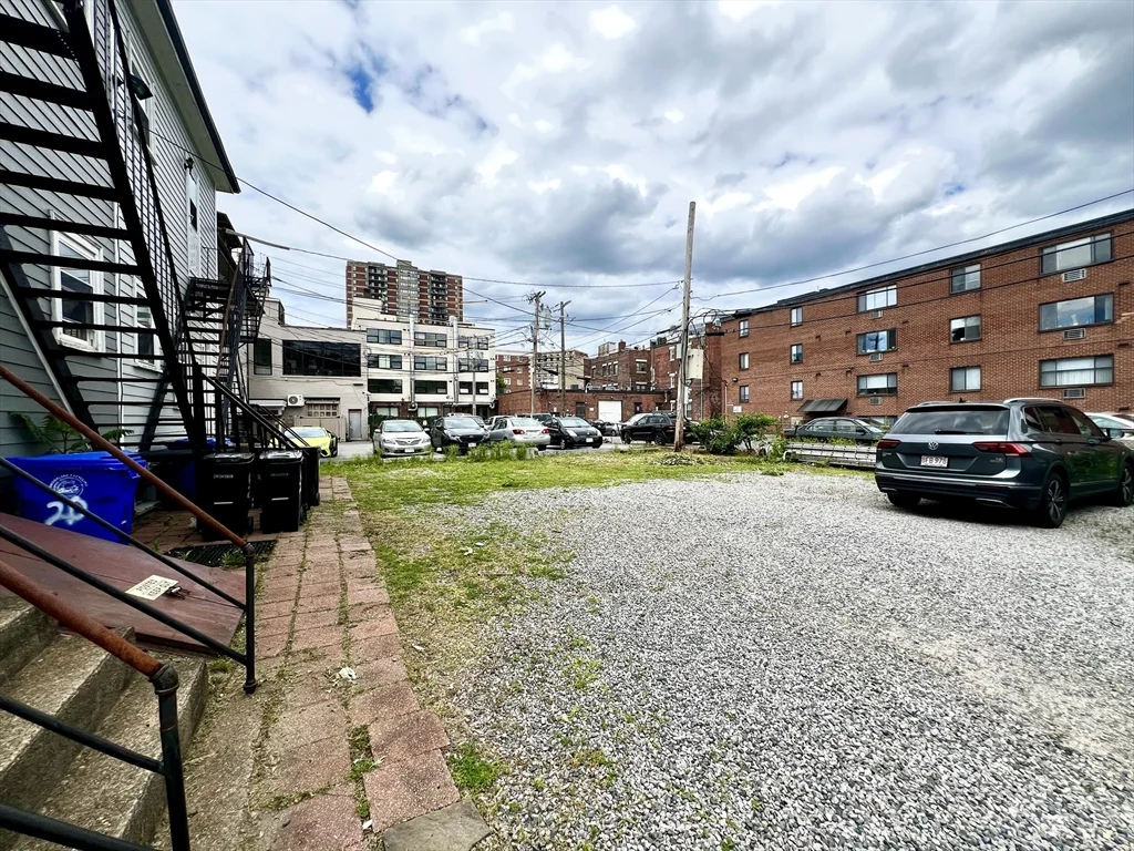 18 Winslow Rd, Coolidge Corner