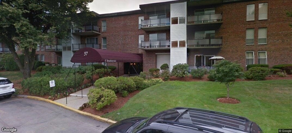 57 Broadlawn Park, West Roxbury