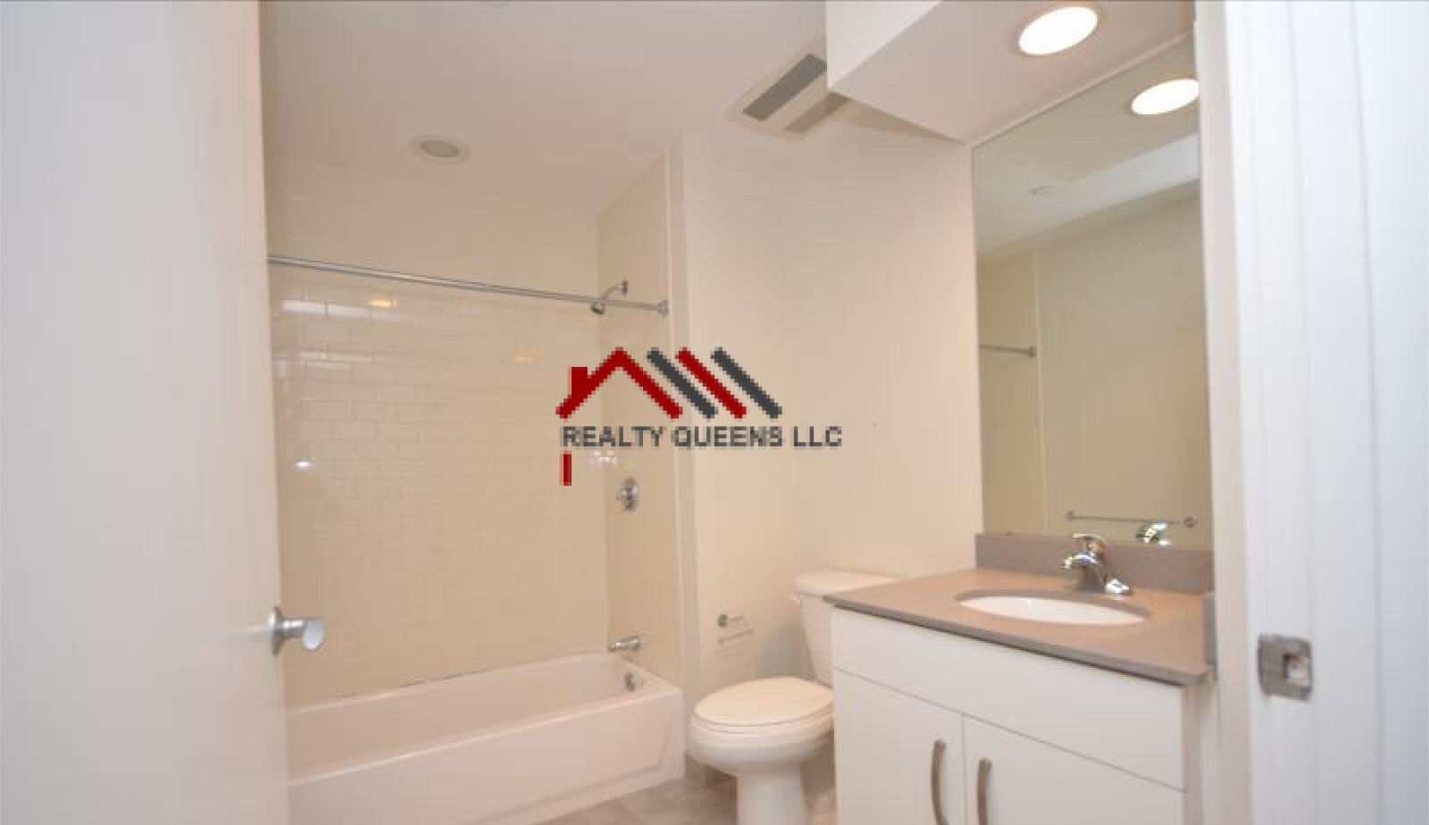 601 Albany St, South End