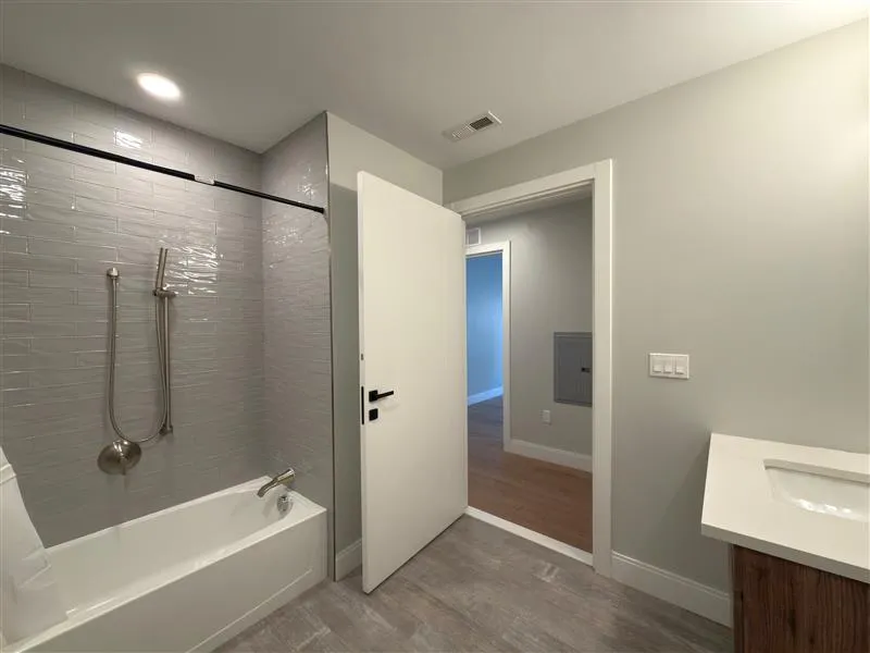 9 Central St, Spring Hill