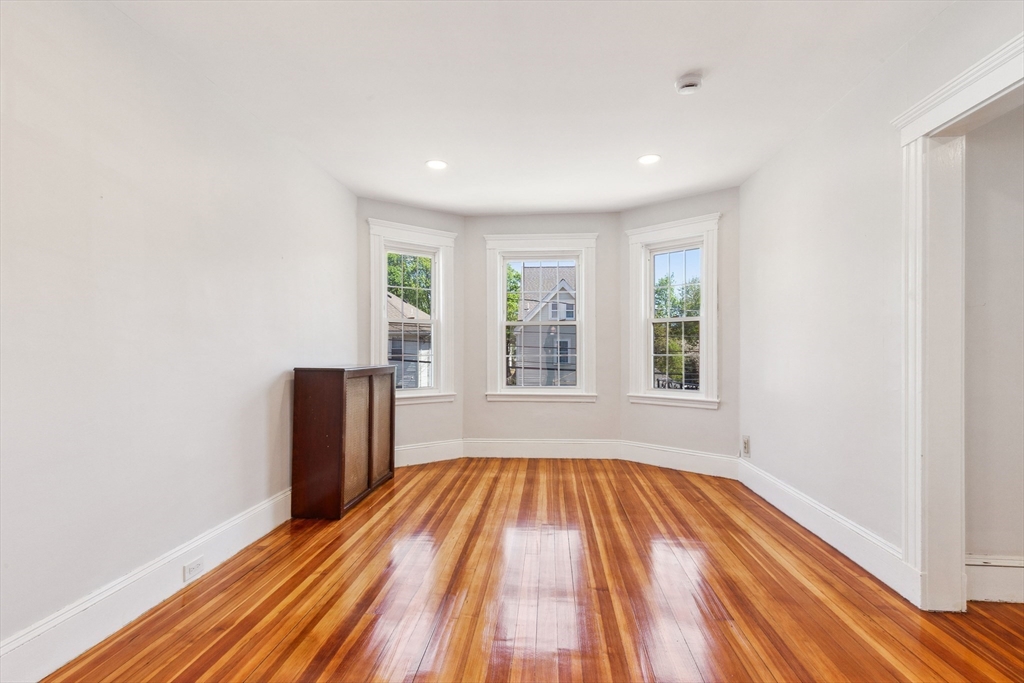 11 Tucker St, Milton