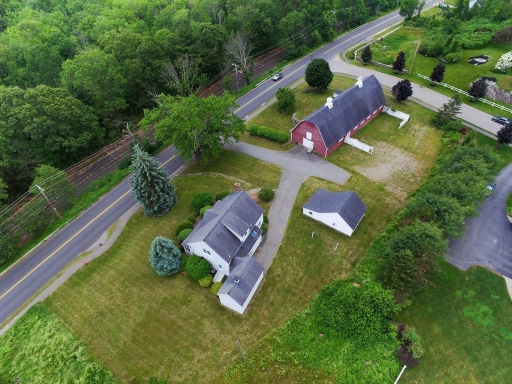 50 Fisher Rd, Southborough