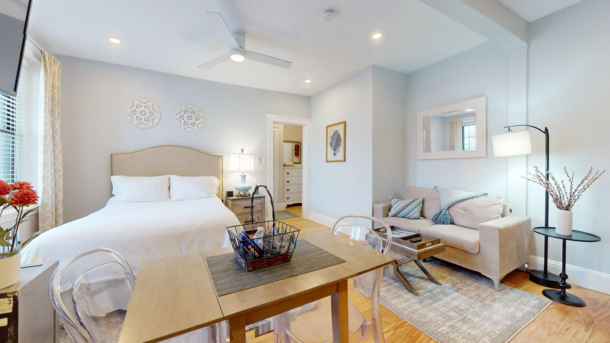 185 Chestnut Hill Ave, Brighton