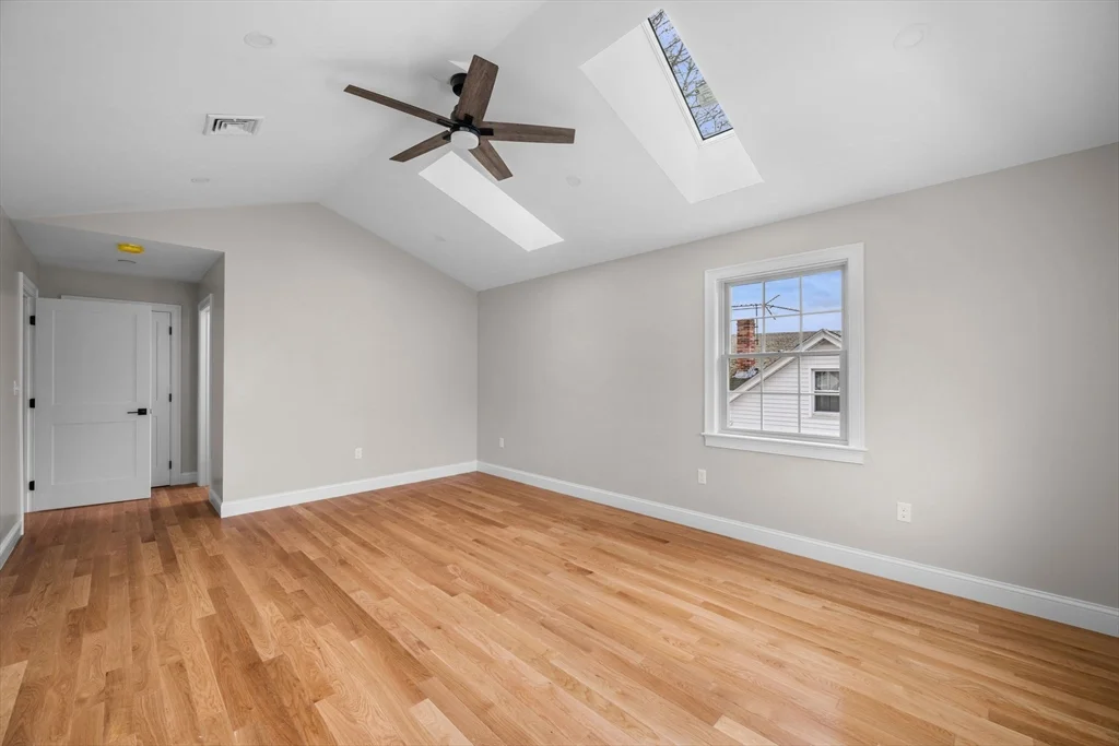 60 Ellsworth Rd, Peabody