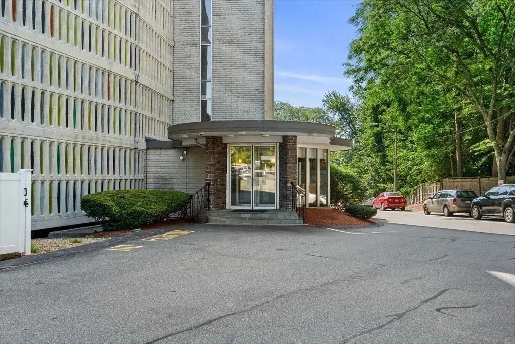 200 Swanton St, Winchester