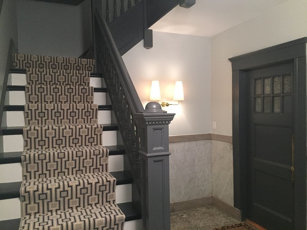 147 Longwood Ave, Longwood