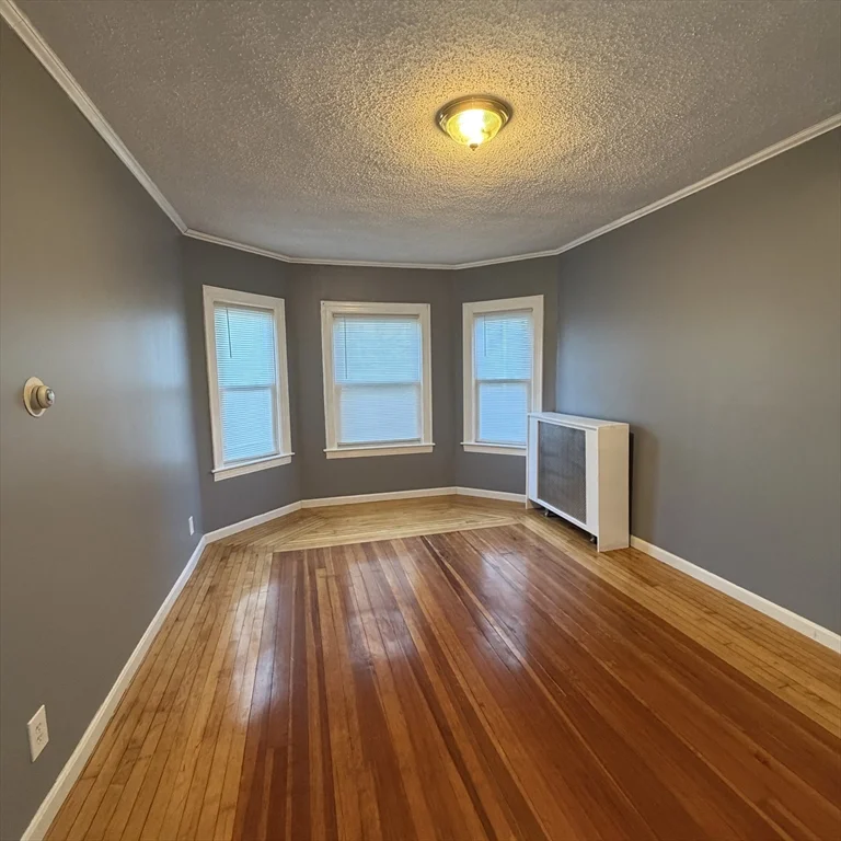 58 Prospect St, Fall River