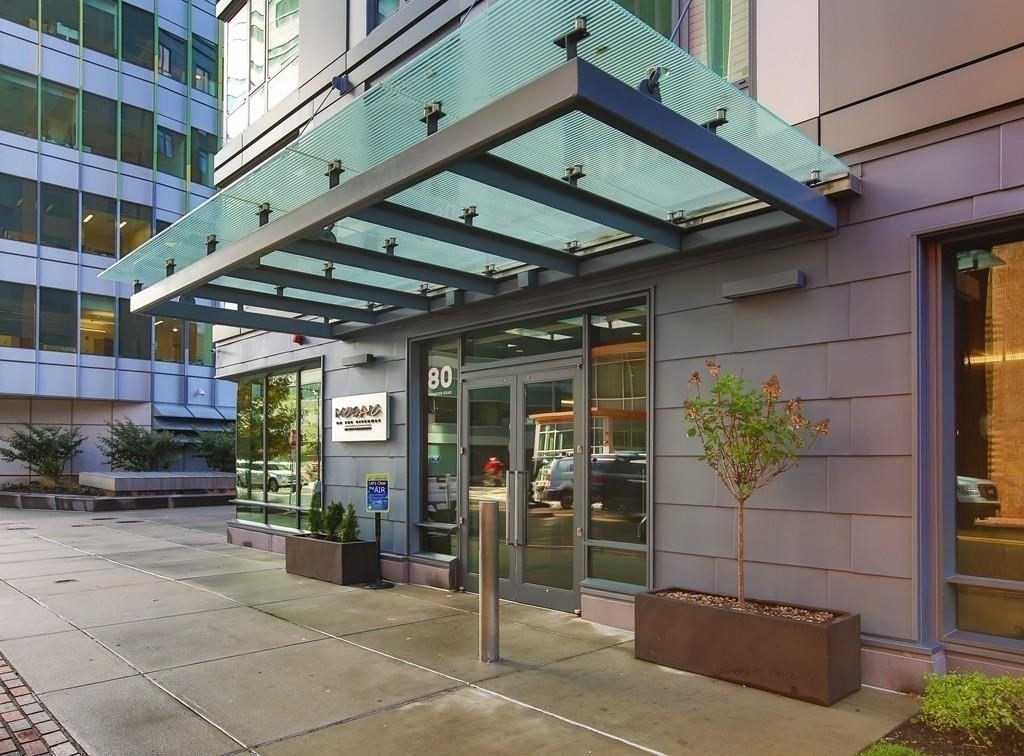 80 Fenwood, Longwood