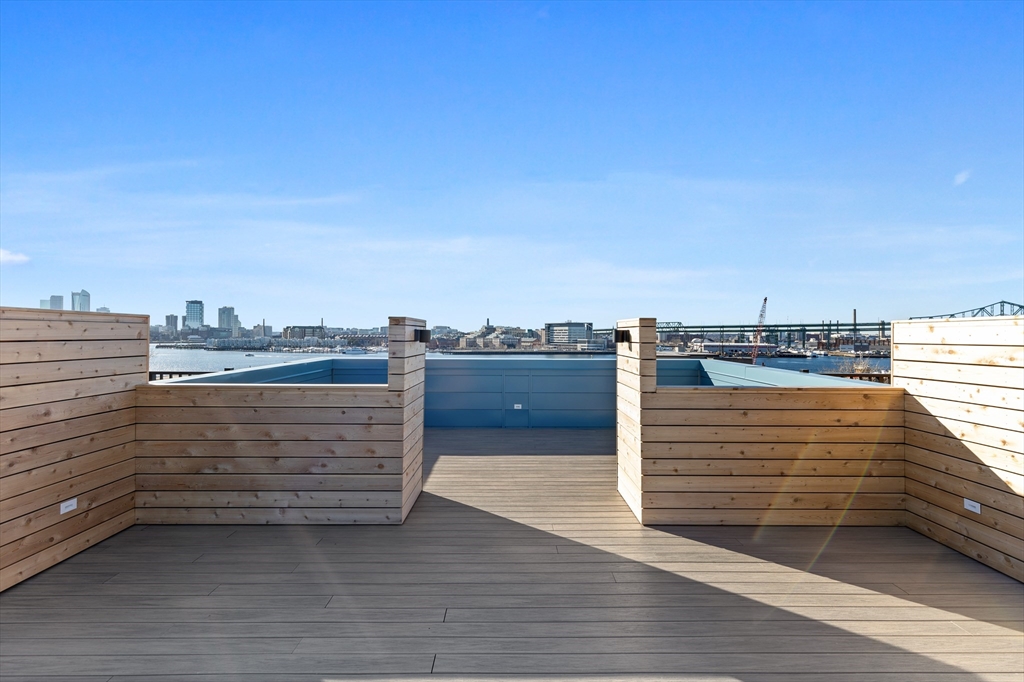 301 Border St, Central Square