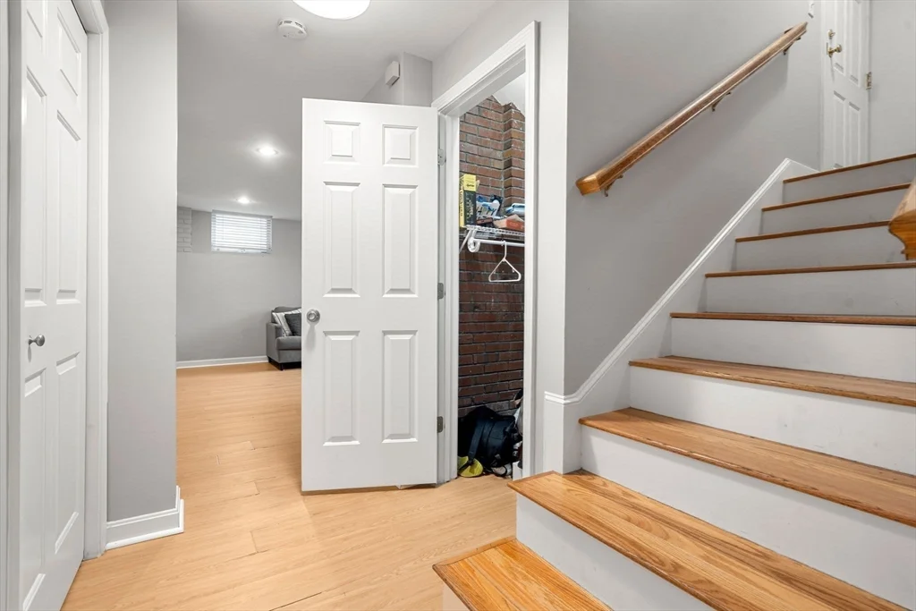 2277 Massachussetts Ave, Porter Square