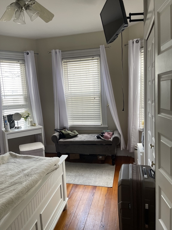 12 Winfield, South Boston