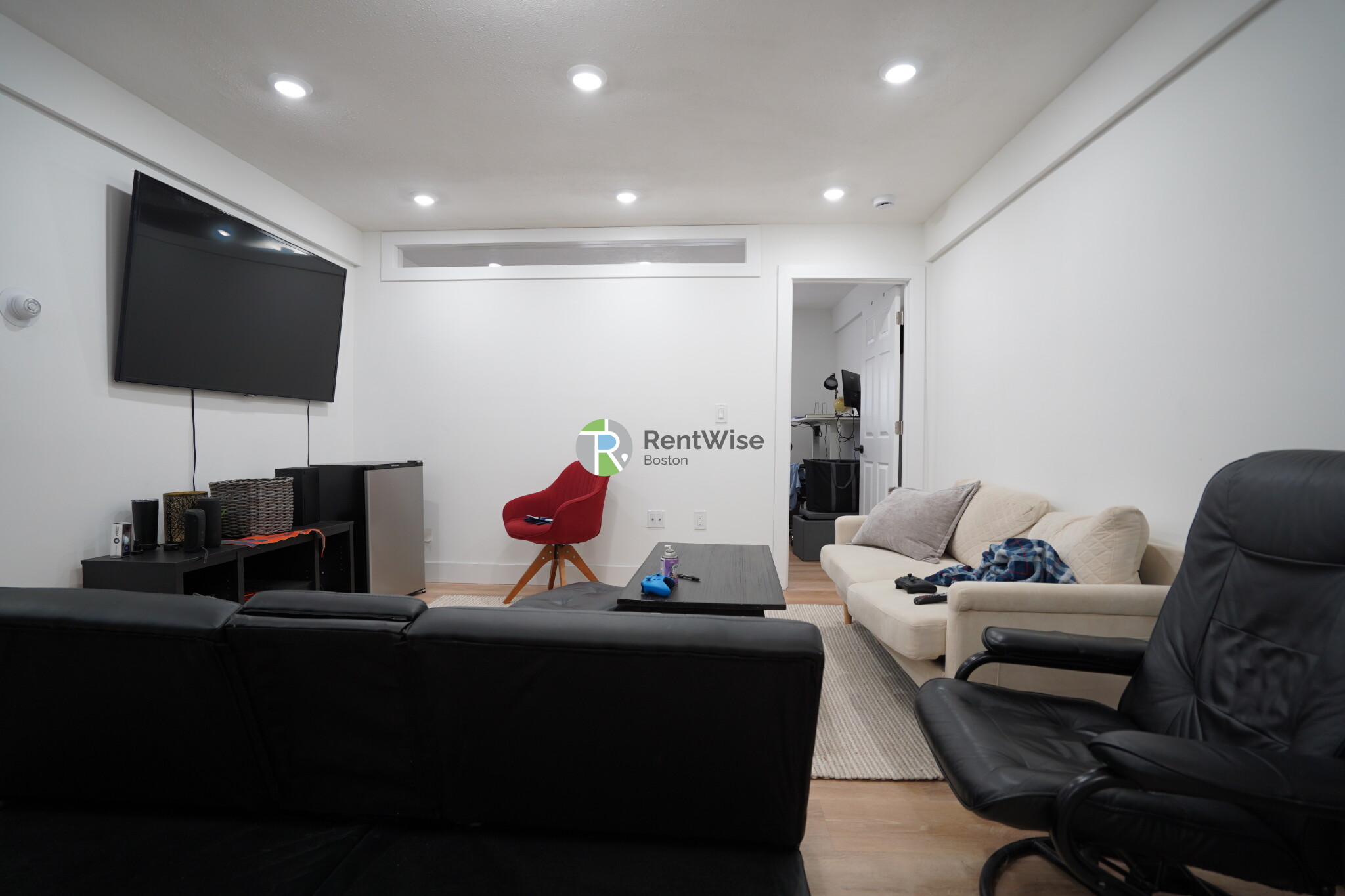 741 East 6th St, South Boston