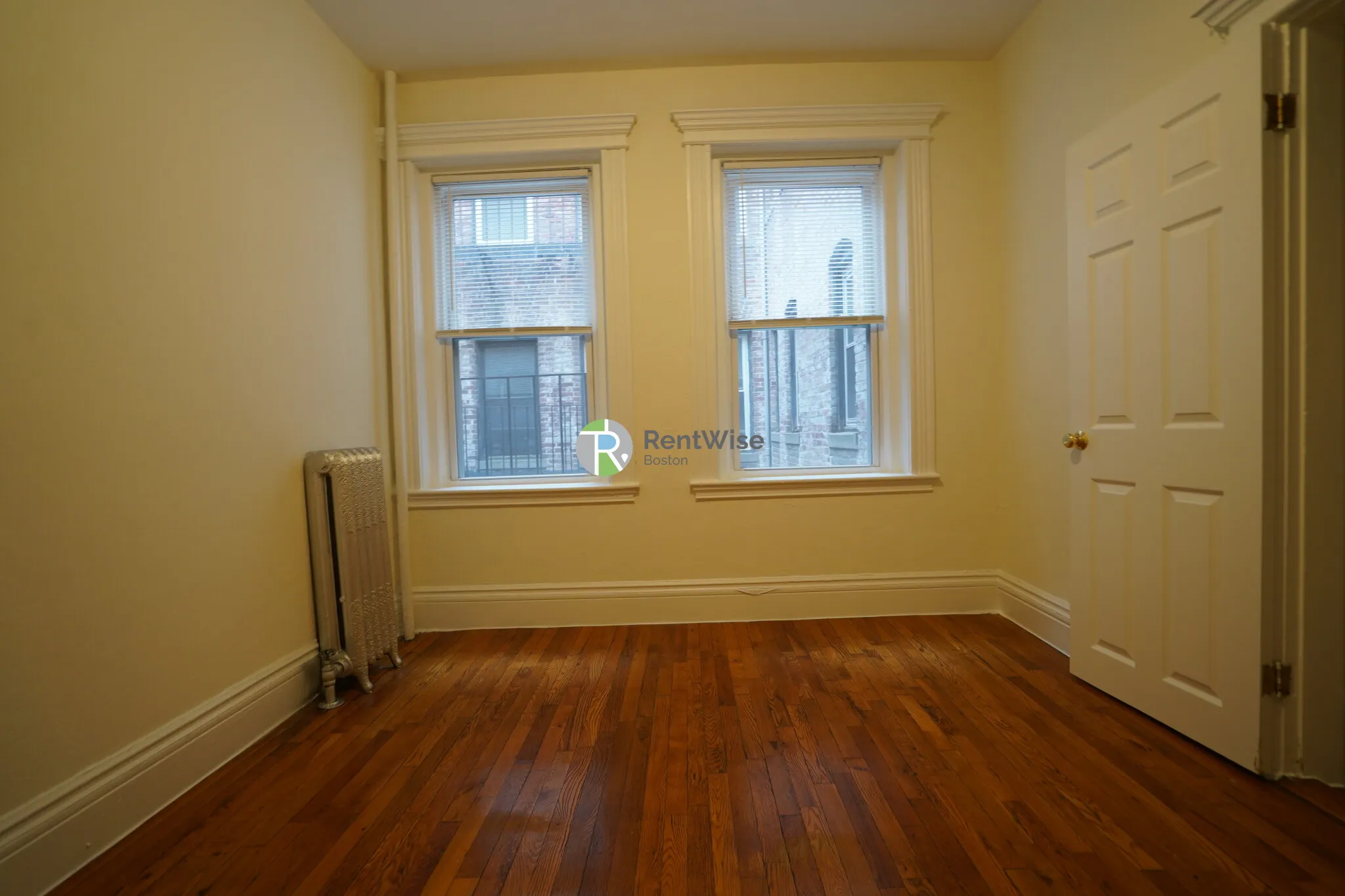 1298 Commonwealth Ave, Allston