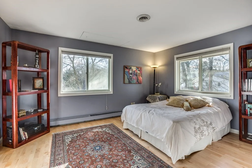 11 Beethoven Ave, Waban