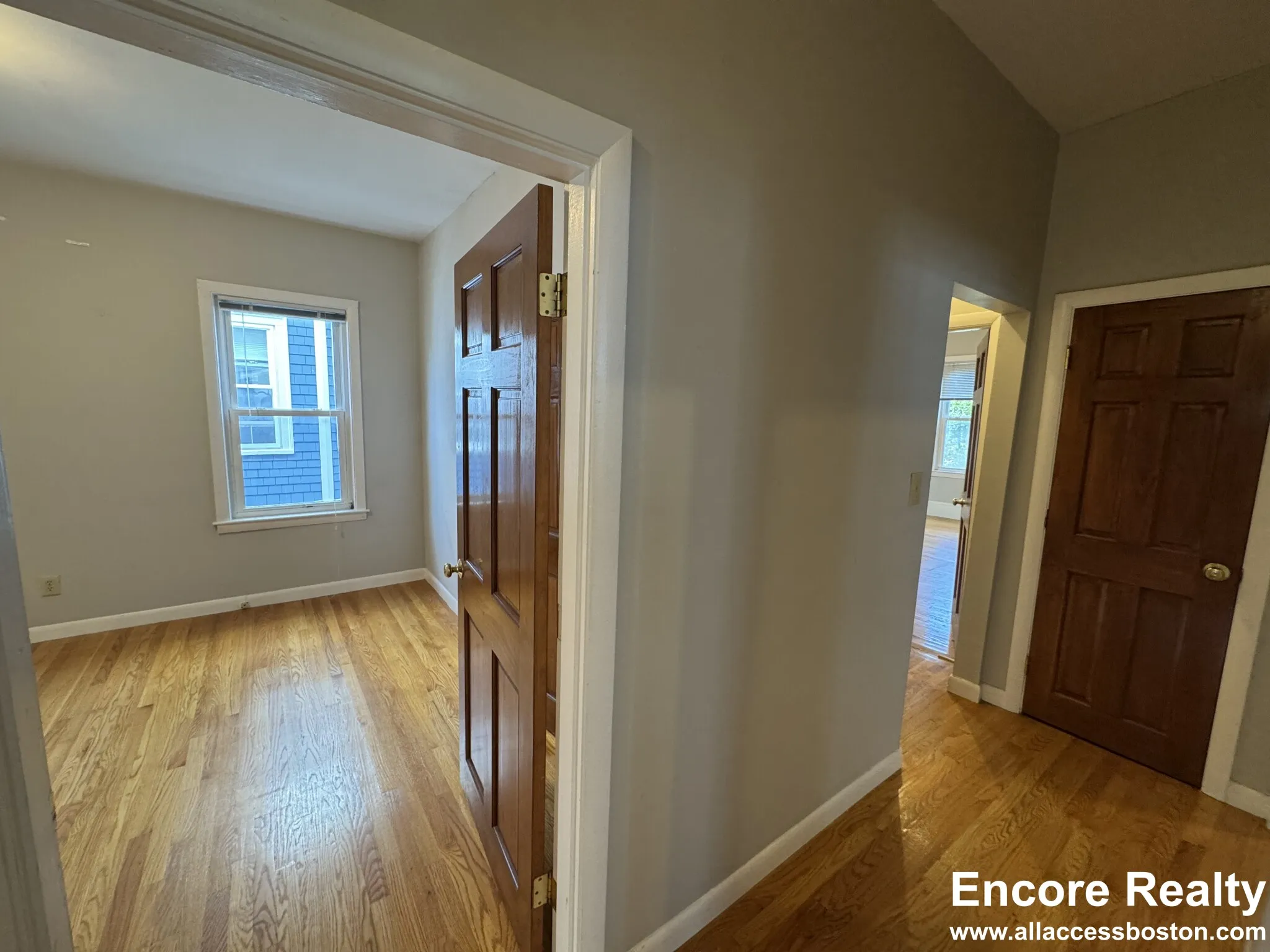 23 Tufts St, Cambridgeport