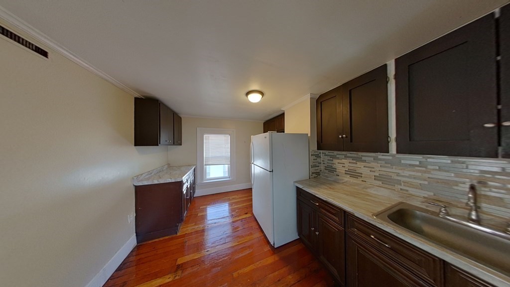 17 Marcella St, Roxbury